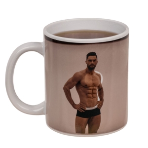 Termoreaktivna šalica striptiz – muškarac