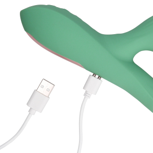 Loveline – Pulse Wave and Tongue Flickering Rabbit